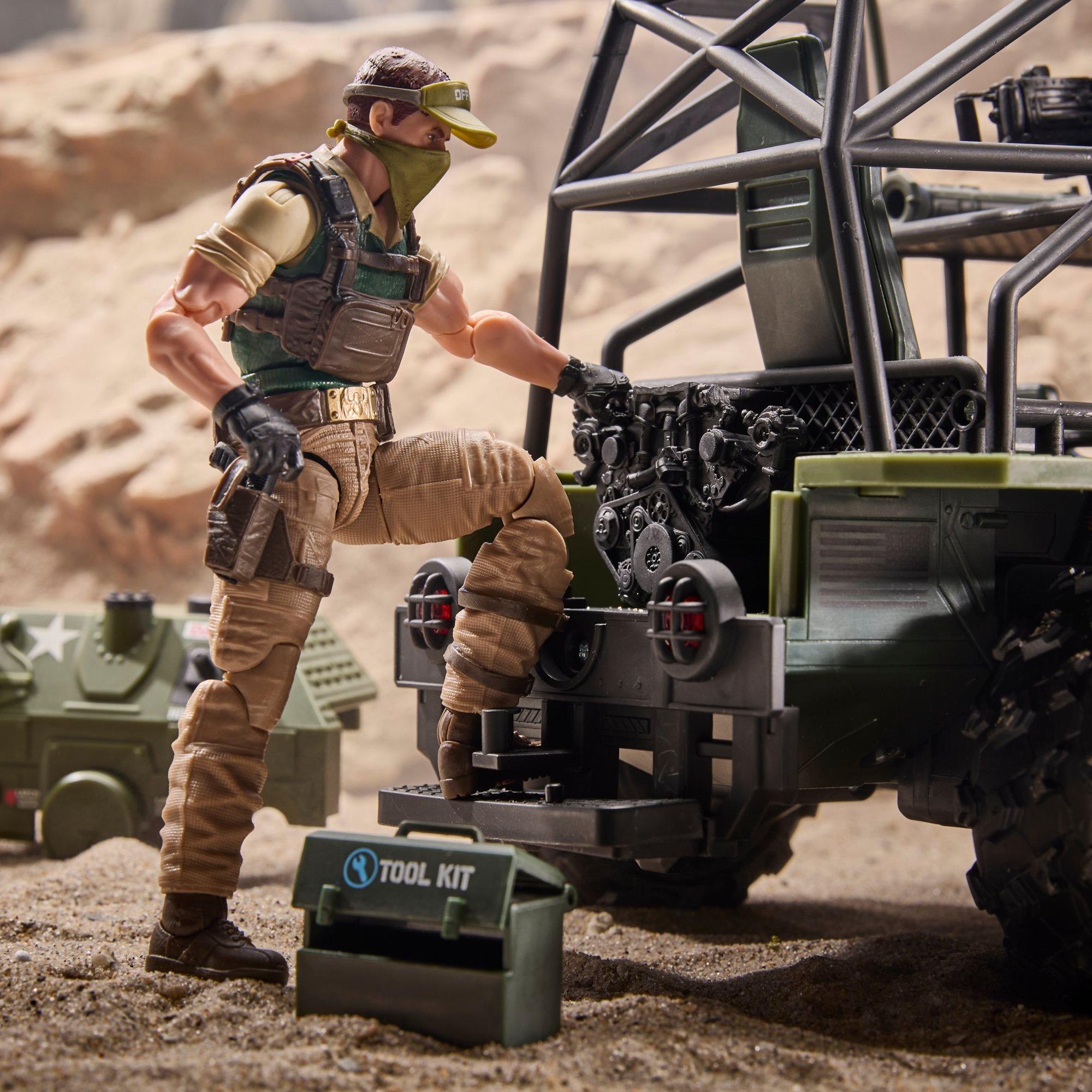 G.I. Joe Classified Series #171, Crankcase & A.W.E. Striker