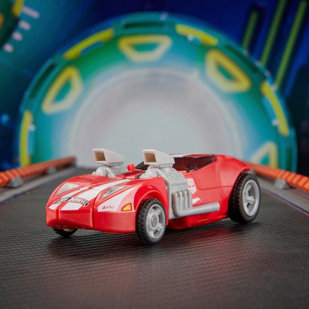 Transformers Collaborative Hot Wheels® x Transformers Twin Mill