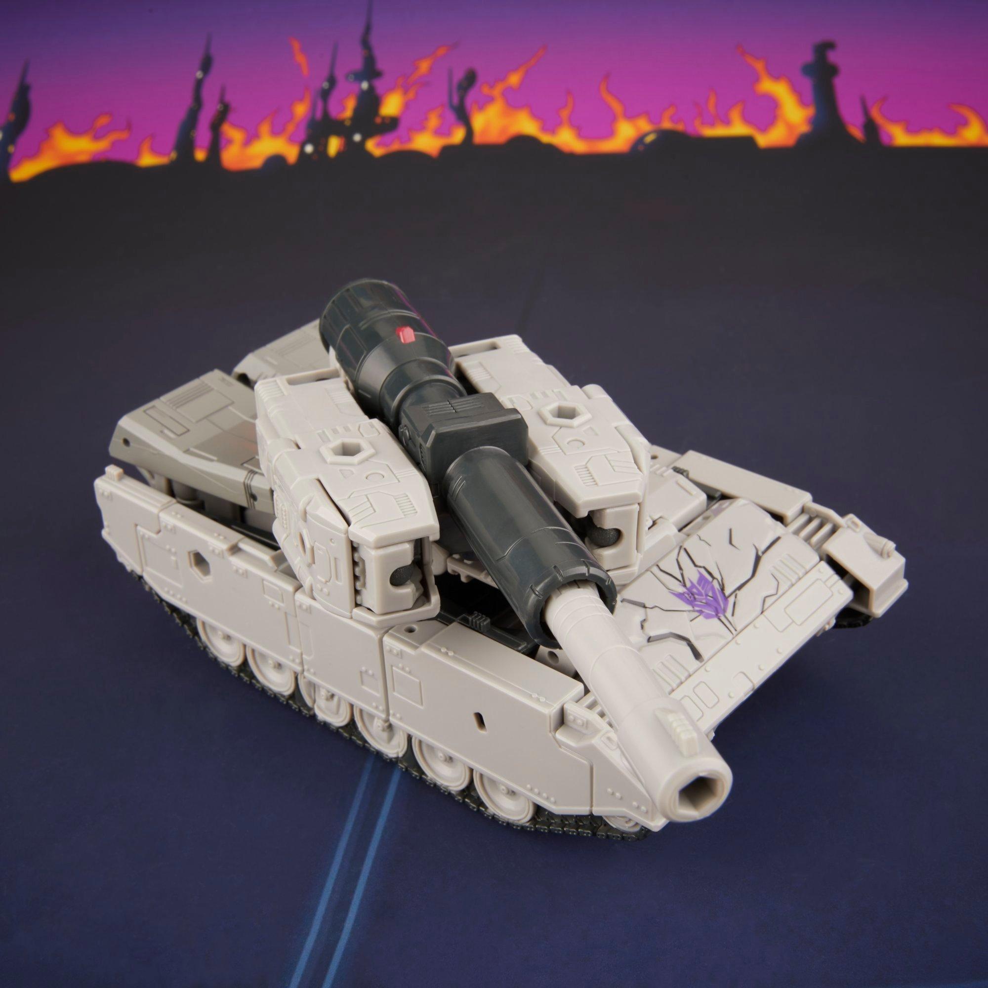 Transformers Studio Series MTMTE Collection The Transformers: The Movie Leader Class Megatron